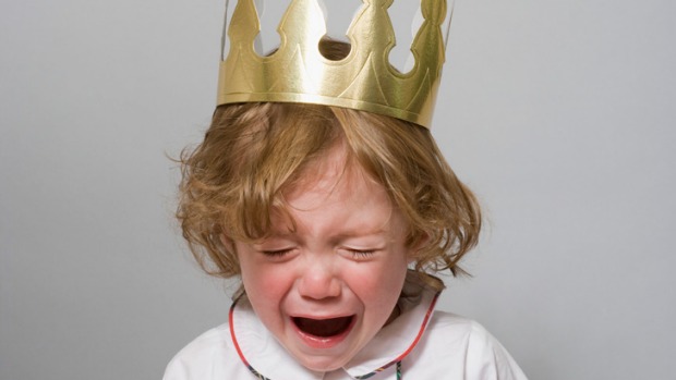 How to handle a temper tantrum